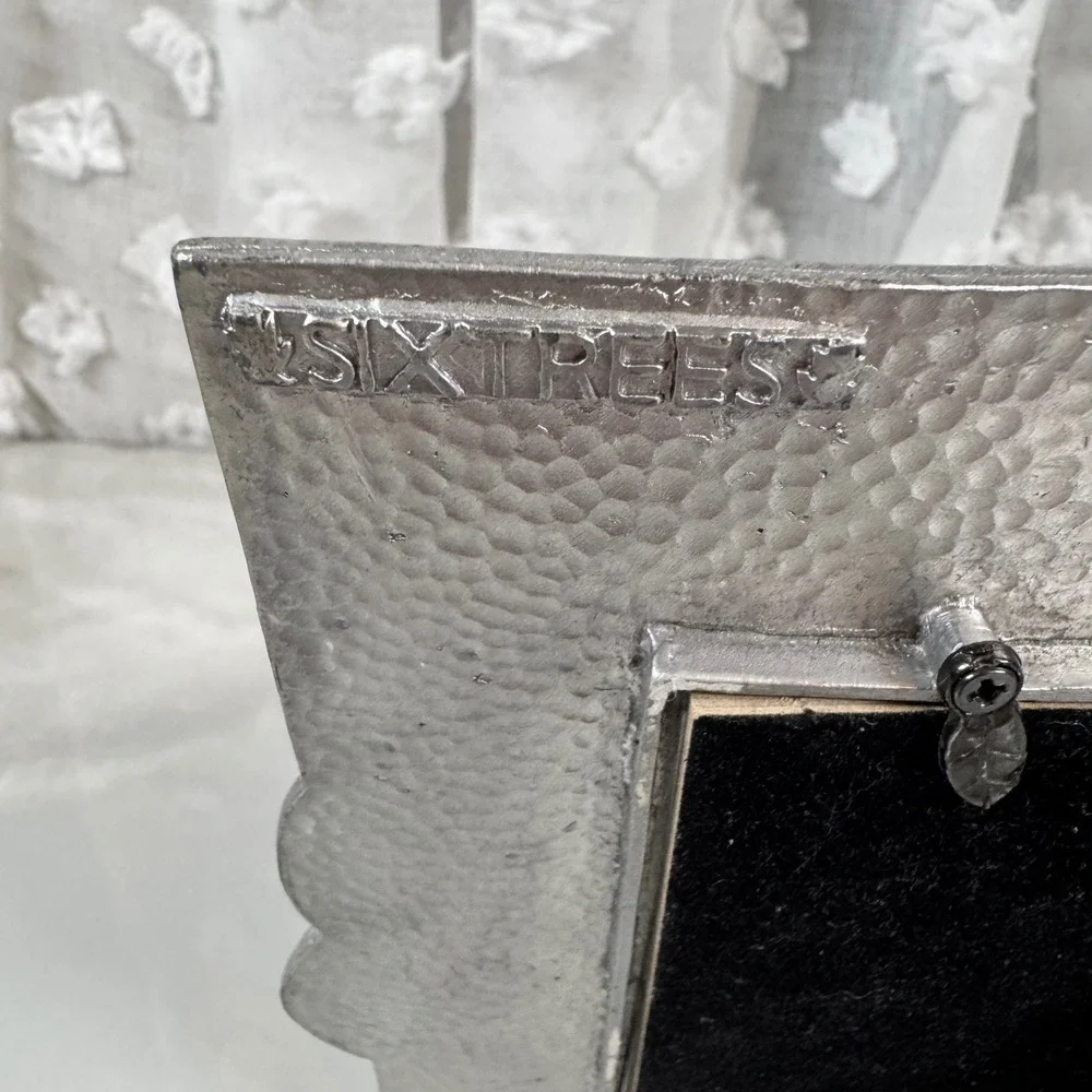 SixTrees Enameled Photo Frame So Many Bags Only Two‎ Hands Shopping Novelty 6x4